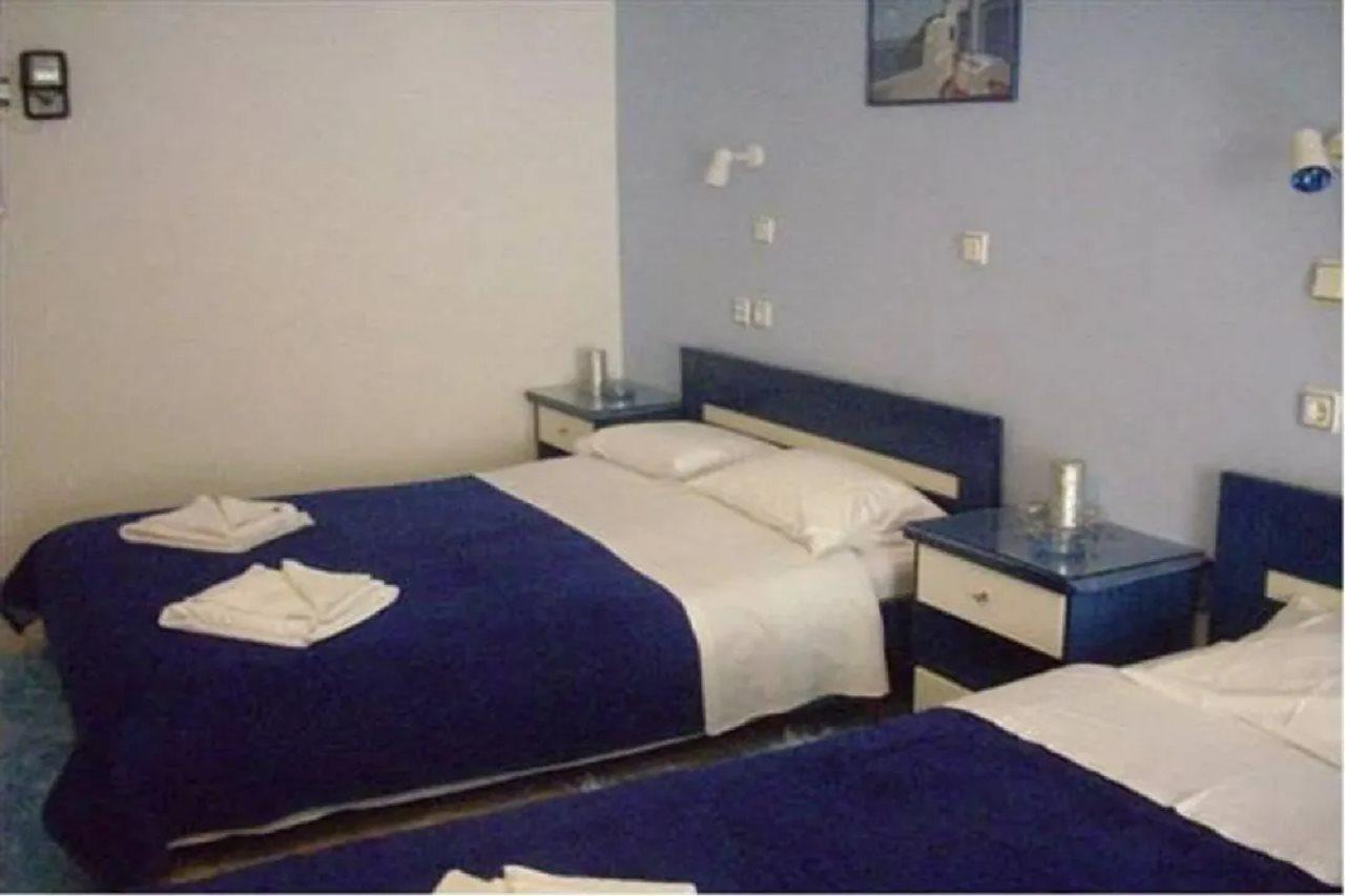 Christos Makrinos Rooms Adamantas  Bagian luar foto