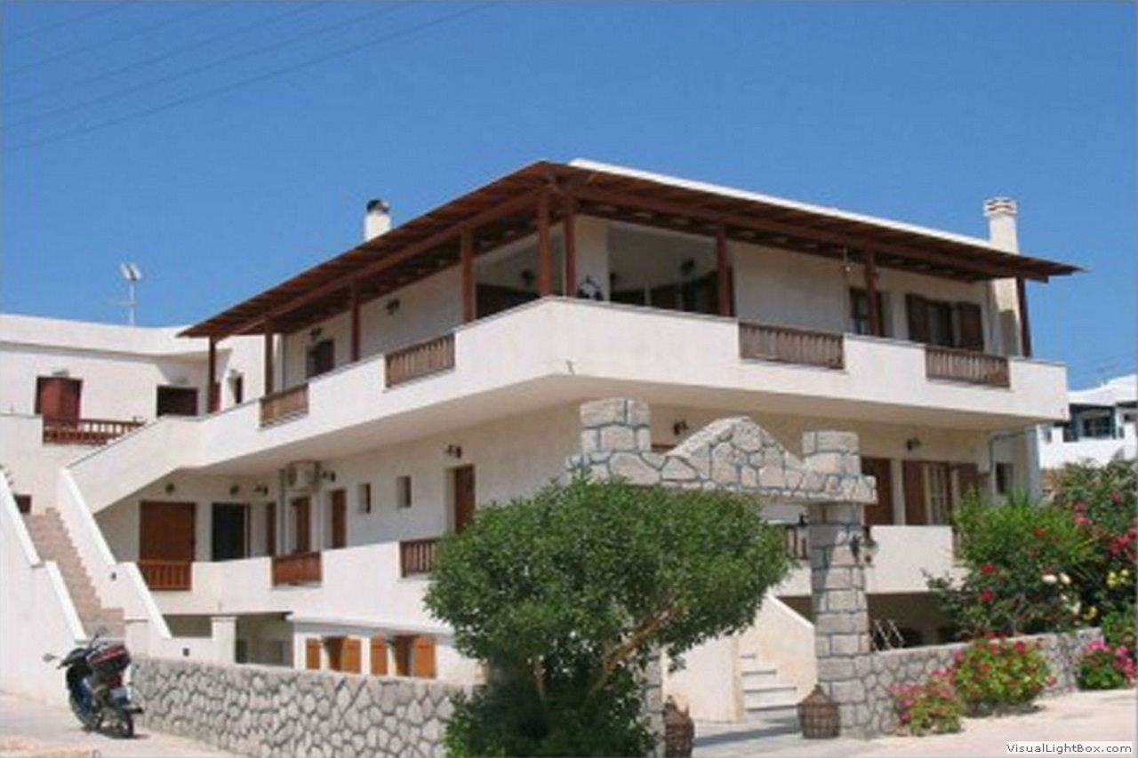 Christos Makrinos Rooms Adamantas  Bagian luar foto